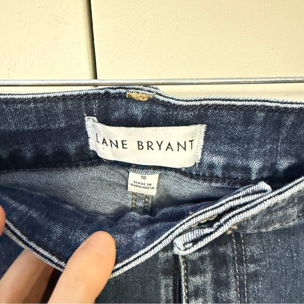 Lane Bryant Women’s Size 16 Straight Leg Jeans Medium Wash Stretch Denim - Picture 3 of 4